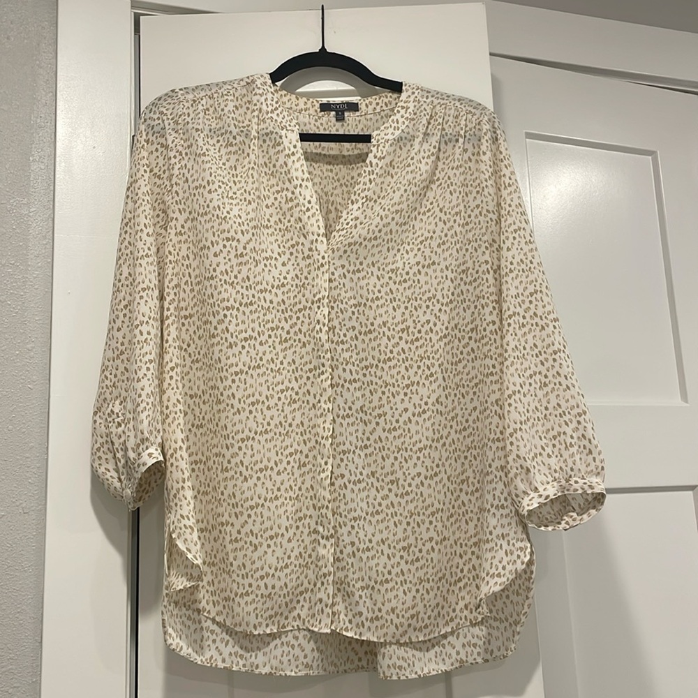 Women’s Blouse!